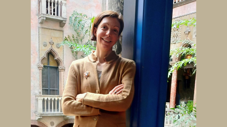 Francesca Galli insignita del Venus International Women Award per la ricerca in letteratura medievale